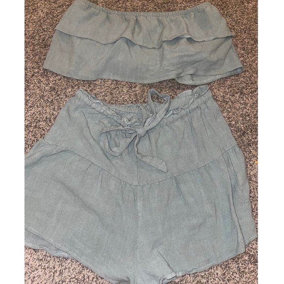 Princess Polly Two Piece Set - Picture 2 of 3